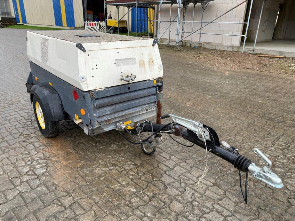 Atlas Copco XAS97DD (compressor + gen)