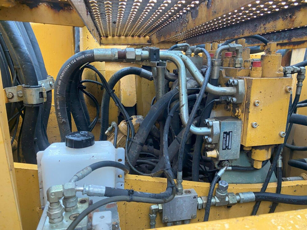 Caterpillar M322 C mobiele graafmachine