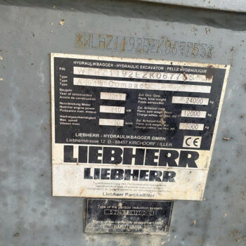 Liebherr A918 compact mobielegraafmachin