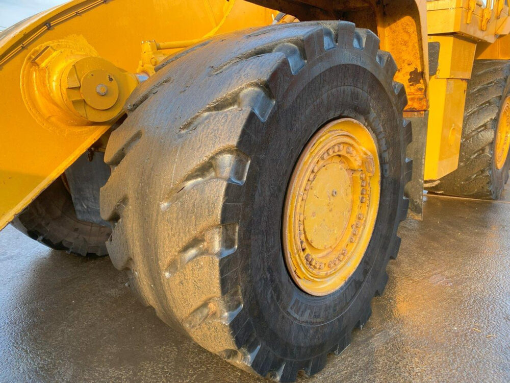 Caterpillar 988H wiellader