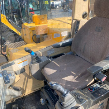 Caterpillar 307B rupsgraafmachine