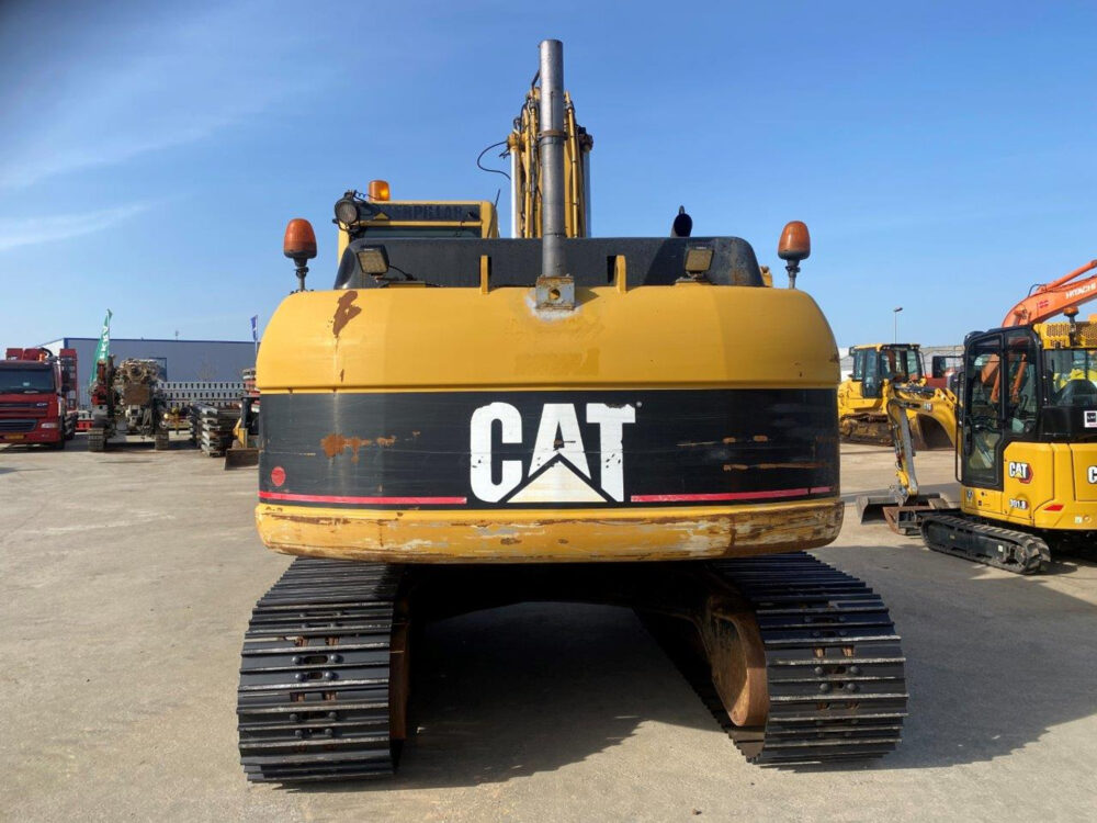 Caterpillar 318 CL rupsgraafmachine