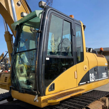 Caterpillar 318 CL rupsgraafmachine